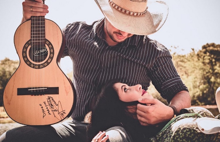 Easy-Love-Songs-on-Guitar