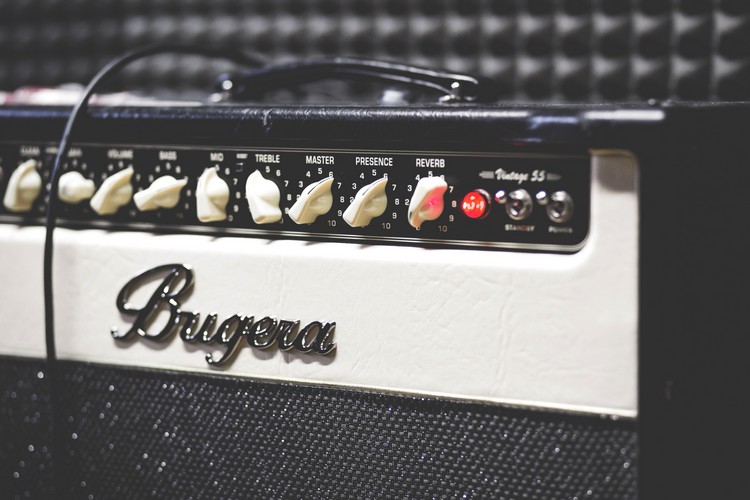 good-songs-to-play-guitar