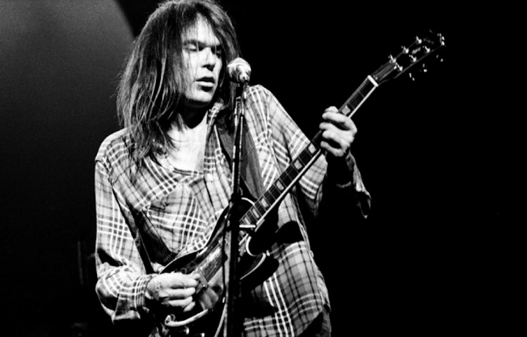 beginner-horse-with-no-name-chords