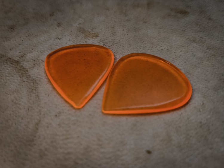 best-guitar-pick-for-beginners