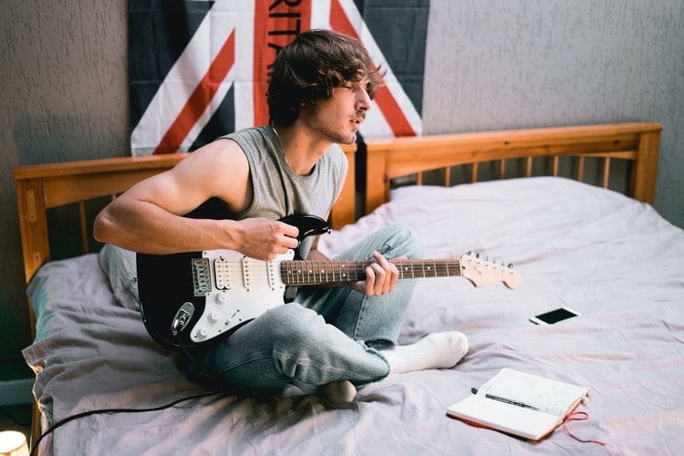 free-guitar-lesson