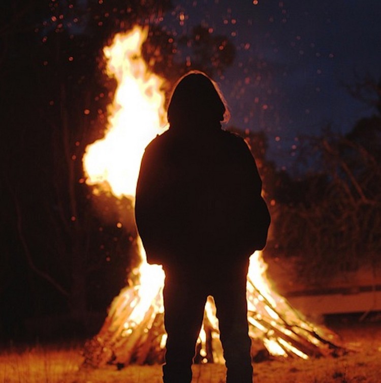 best-guitar-campfire-songs
