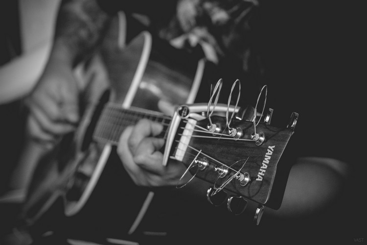 fun-rock-guitar-songs-to-learn