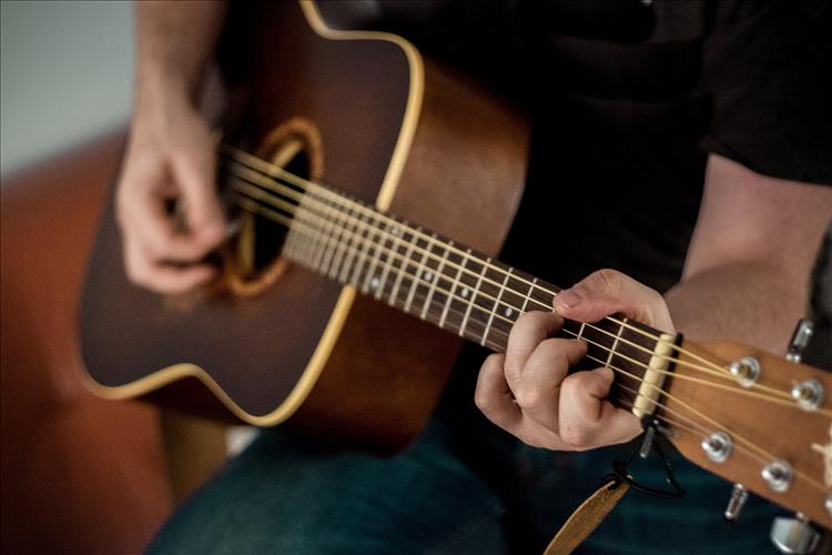 Guitar-Pick-Thickness