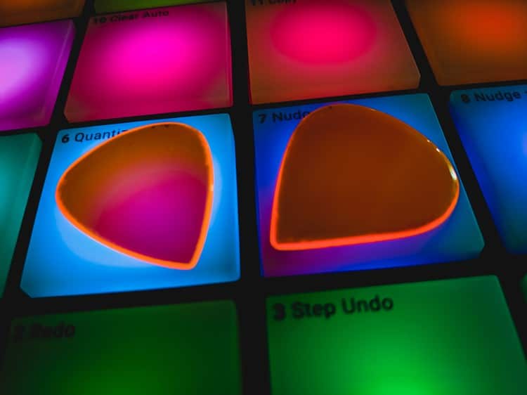 How-to-choose-a-guitar-pick