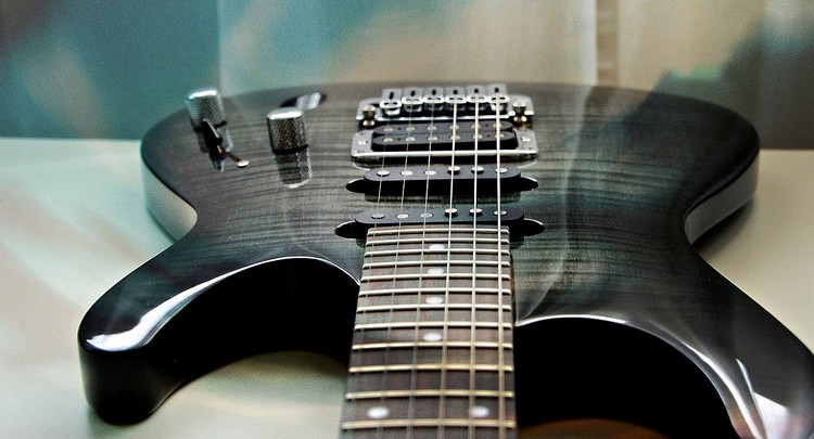 metal-tabs
