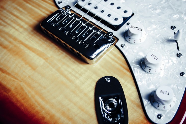 starter-electric-guitar
