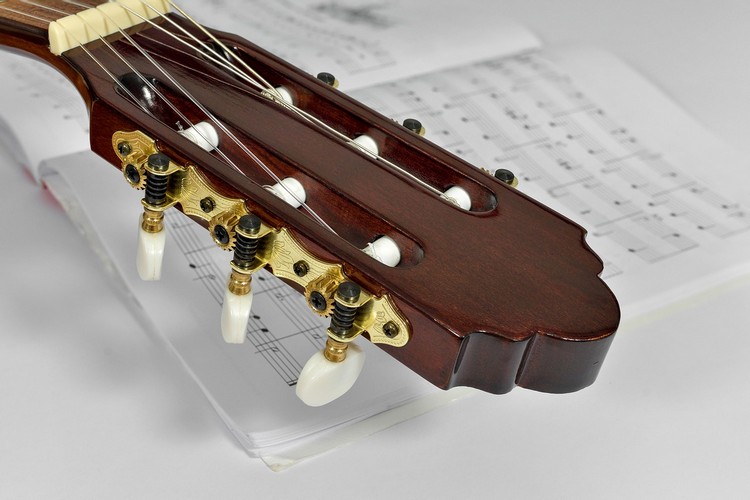 Guitar-Video-Lessons