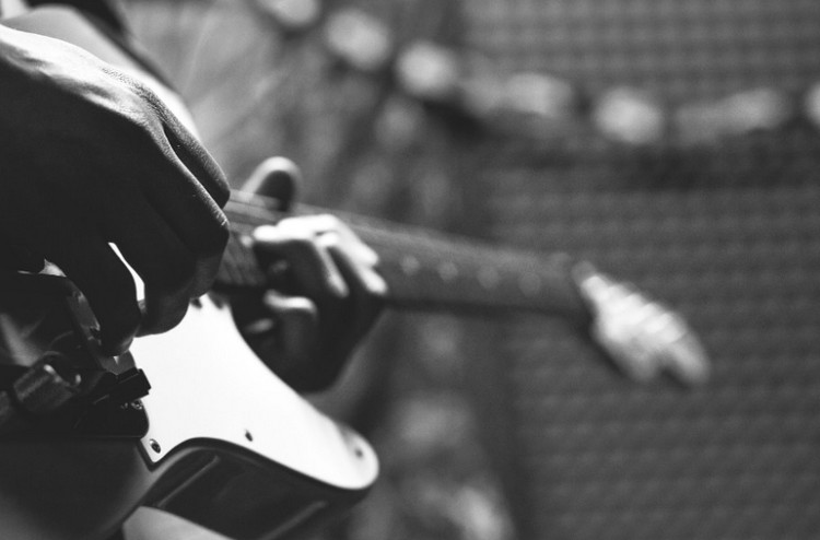 Learning-the-fretboard
