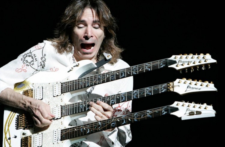 Play-Guitar-Online