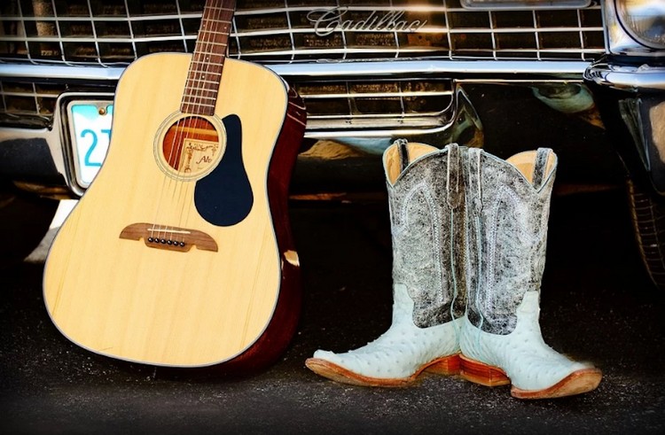 guitar-cool-songs-to-learn