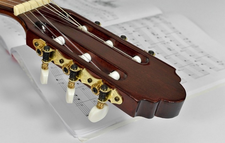 finger-picking-guide