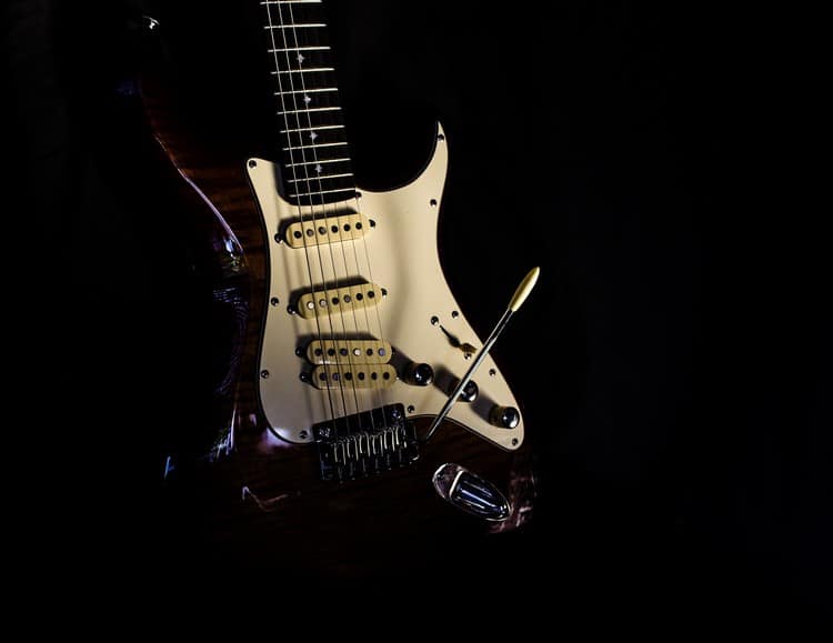 metal-guitar-lessons
