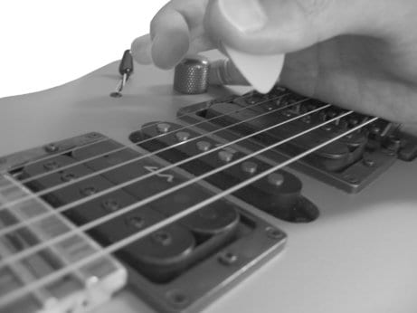 how to palm mute 