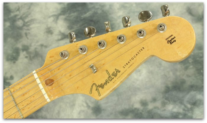how to play electric guitar